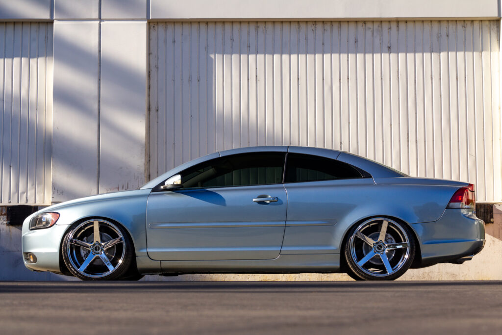 Volvo on Strada Perfetto Wheels