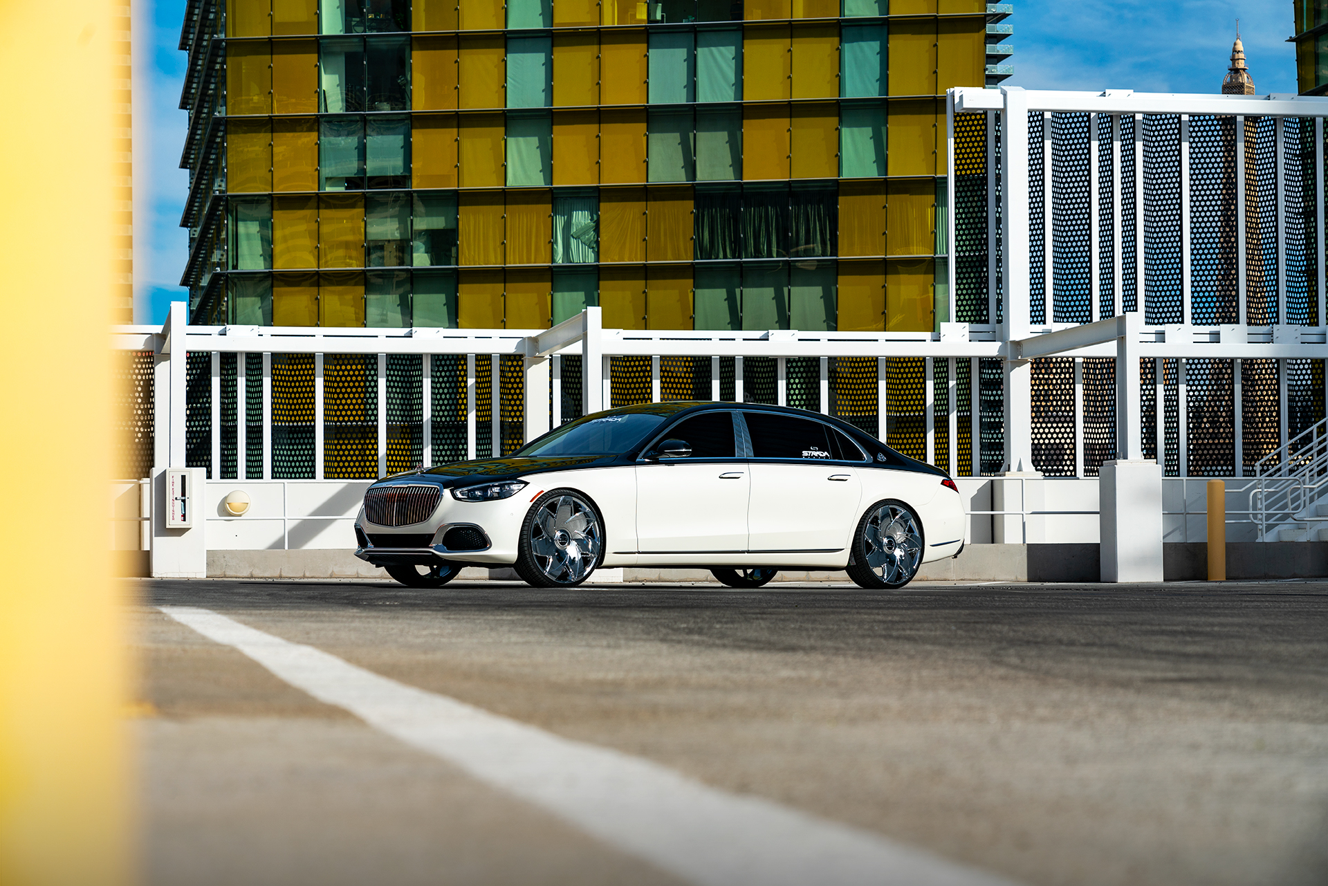 Mercedes Maybach on Strada Wheels Turbina
