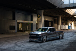 Silverado on Strada Nido Chrome Wheels