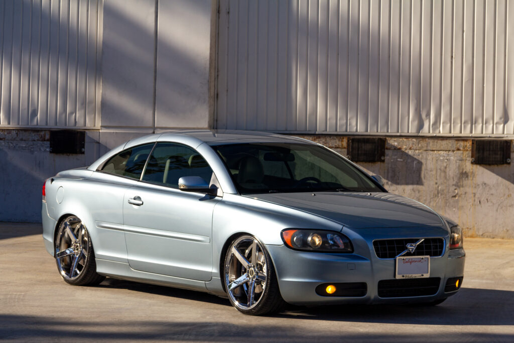 Volvo with Strada Perfetto Wheels – Strada Wheels