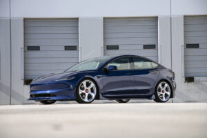 Tesla Model 3 20 inch Vino