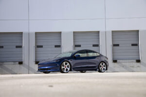 Tesla Model 3 20 inch Vino