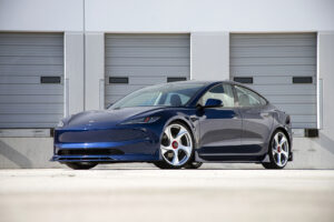 Tesla Model 3 20 inch Vino