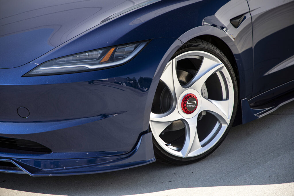 Tesla Model 3 20 inch Vino